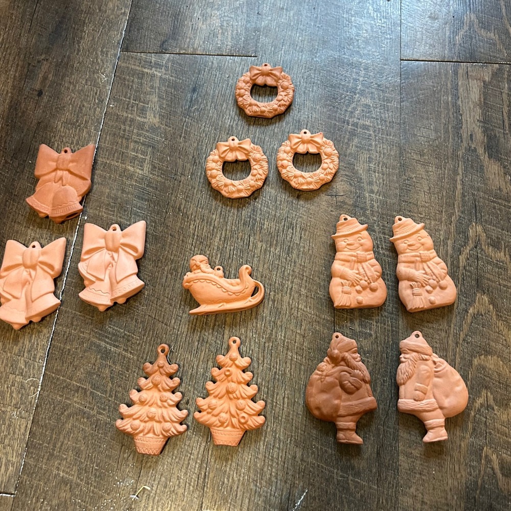 Vintage Terracotta Christmas Ornaments Set 13pc Rustic Clay Santa Wreath Tree